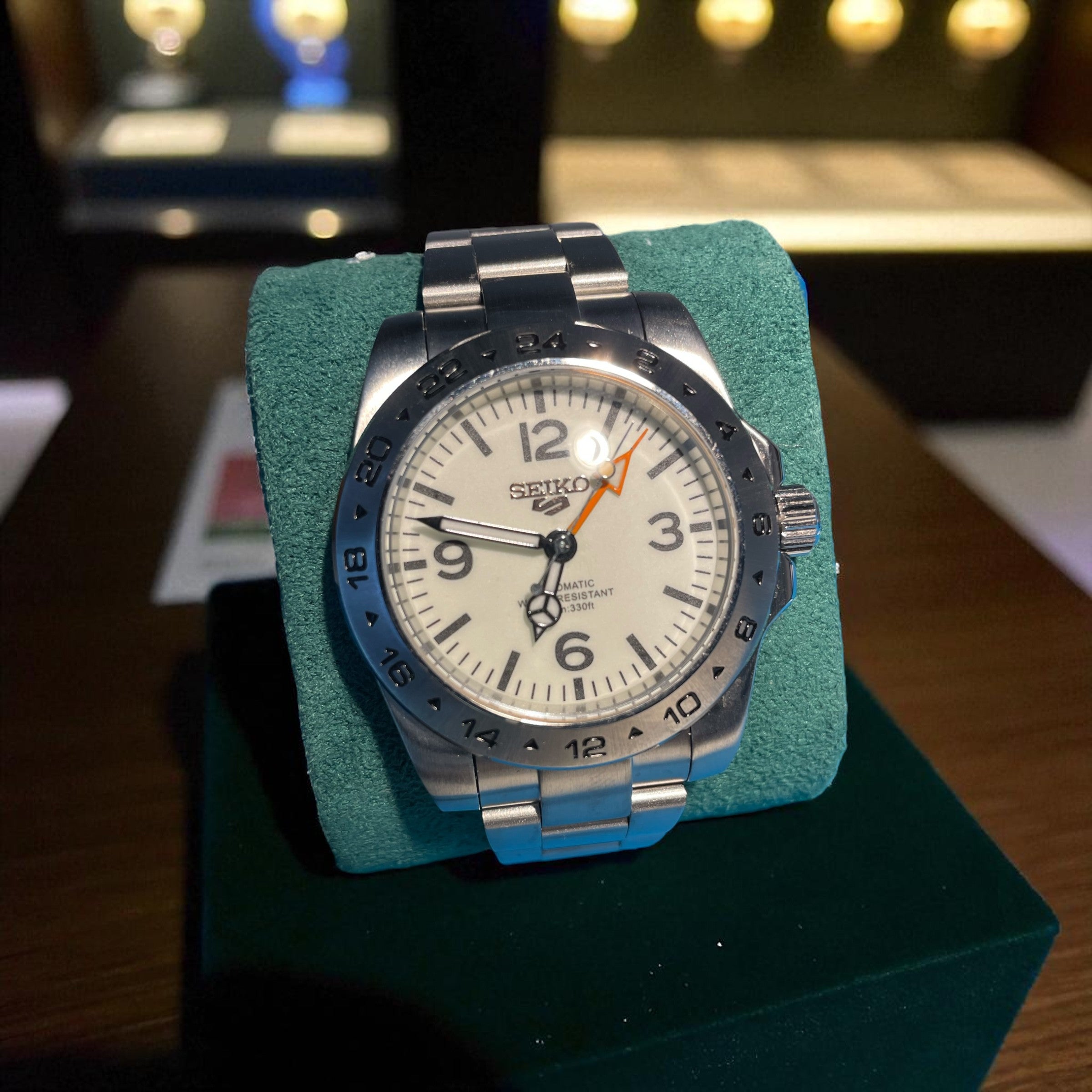 Automatico GMT Explorer II - 42mm - Cal. 3804